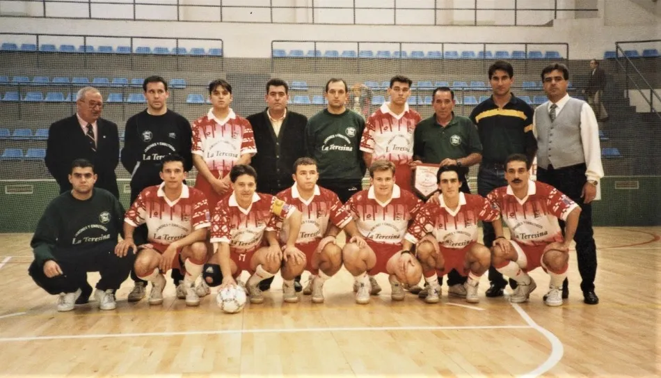 Foto 4 - Cuando Pizarrales rein&oacute; en el f&uacute;tbol sala de Espa&ntilde;a