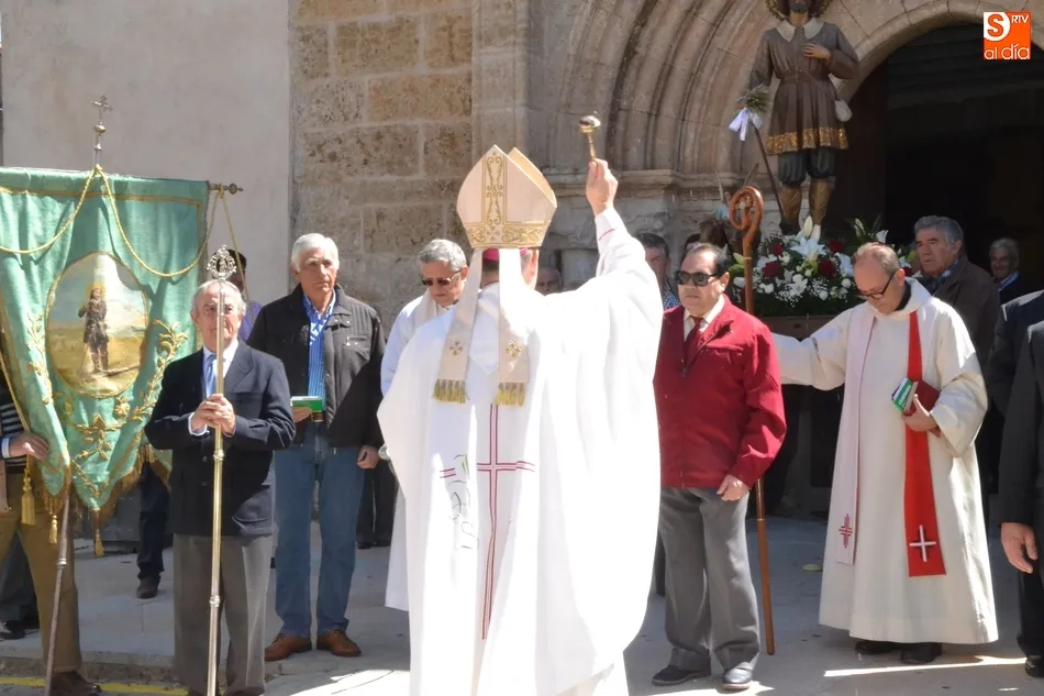 Foto 6 - Cancelada la procesi&oacute;n de San Isidro en San Andr&eacute;s tras estar a punto de irse al suelo su imagen  