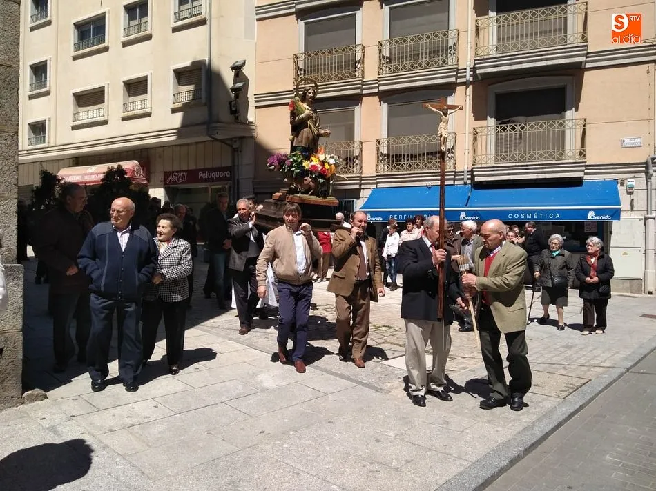 Foto 11 - Ganaderos y agricultores homenajean a San Isidro
