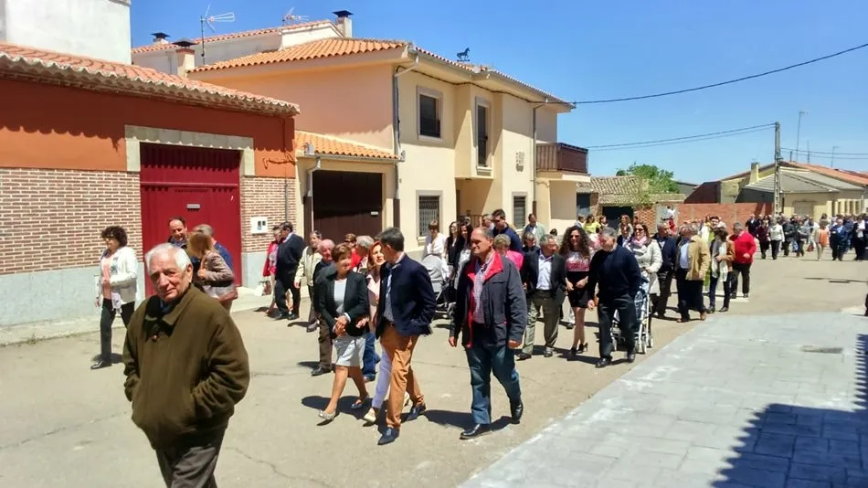 Foto 10 - Los vecinos honran a San Isidro en el d&iacute;a grande de las fiestas