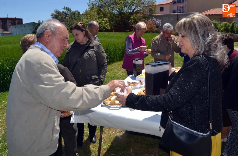 Foto 9 - Plegarias y v&iacute;tores a San Isidro en su d&iacute;a grande