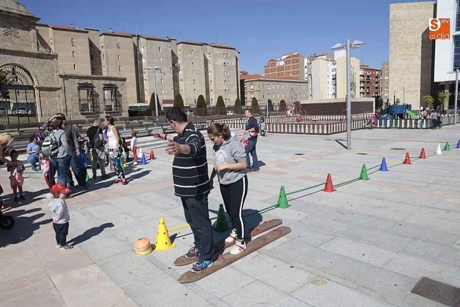 Foto 11 - Salamanca se educa sobre el papel fundamental de&nbsp;la familia a trav&eacute;s de divertidas propuestas  