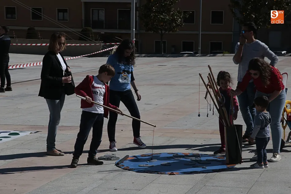 Foto 9 - Salamanca se educa sobre el papel fundamental de&nbsp;la familia a trav&eacute;s de divertidas propuestas  