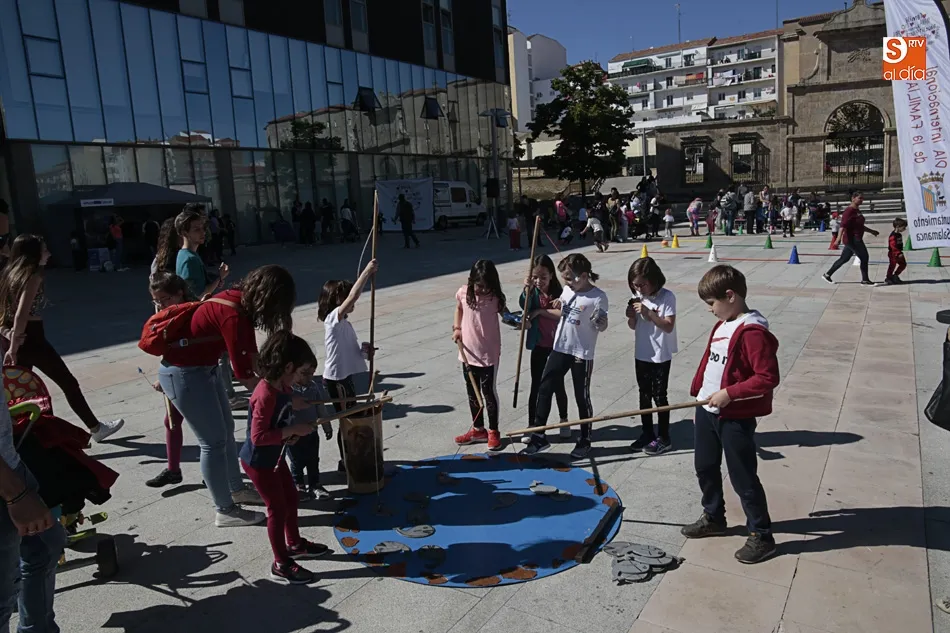 Foto 6 - Salamanca se educa sobre el papel fundamental de&nbsp;la familia a trav&eacute;s de divertidas propuestas  