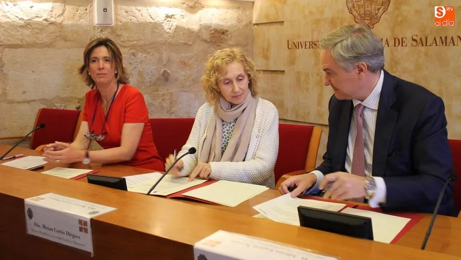 Sofía Fernández de Mesa Echeverría, Mirian de las Mercedes Cortés Diéguez y Adrián García Nevadoá