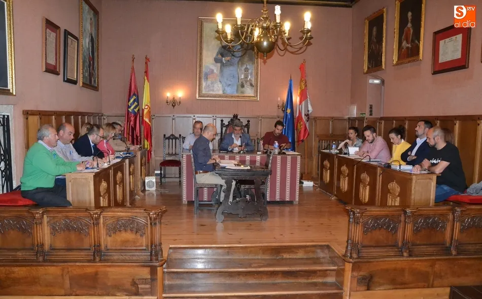 Foto 2 - La Plazuela del Buen Alcalde dir&aacute; adi&oacute;s a la arena previsiblemente durante el verano  