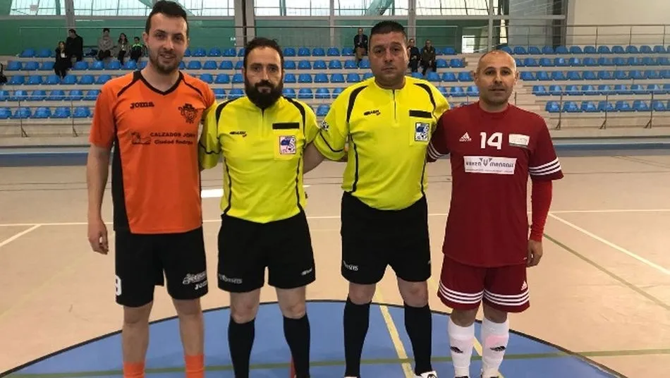 Comienzo de uno de los partidos.