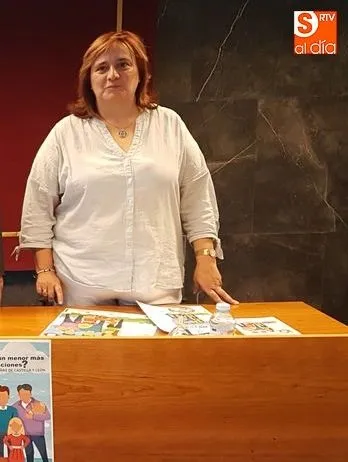 Foto 3 - Campa&ntilde;a de la Junta y Cruz Roja para aumentar las familias de acogida tambi&eacute;n durante vacaciones