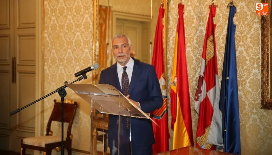 Intervención del embajador de Italia en España, Stefano Sannino, en el Ayuntamiento. Foto de Alberto Martín