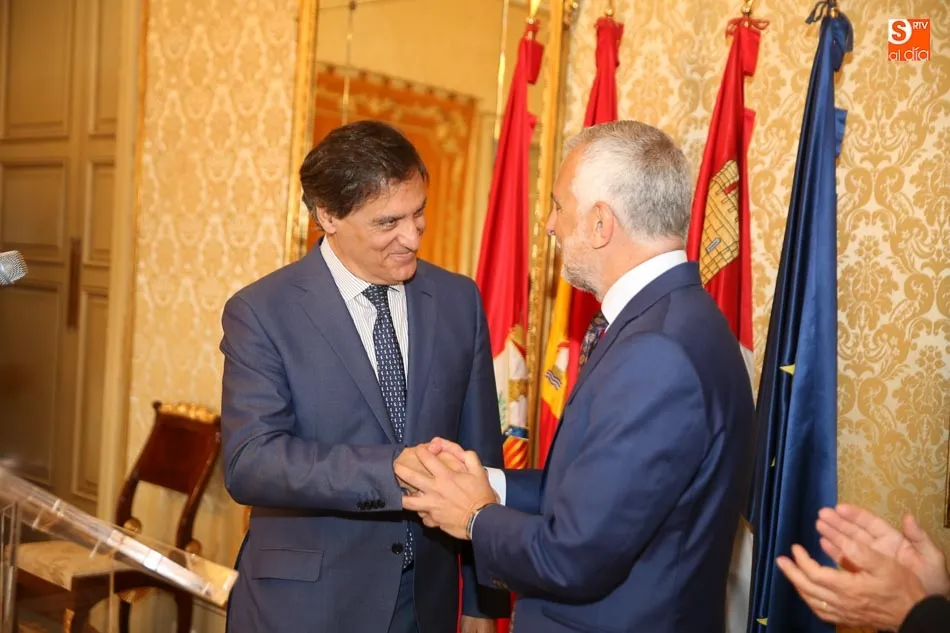 Foto 7 - Salamanca cuenta con un nuevo Hu&eacute;sped Distinguido, el embajador de Italia