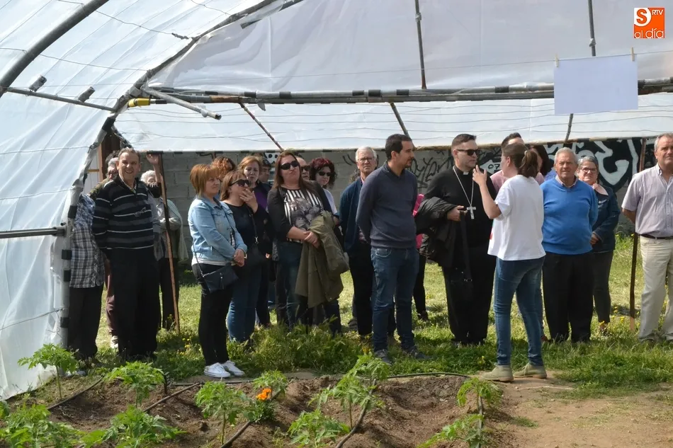 Foto 9 - Siete personas participan en un proyecto de agricultura ecol&oacute;gica de C&aacute;ritas en Torroba  