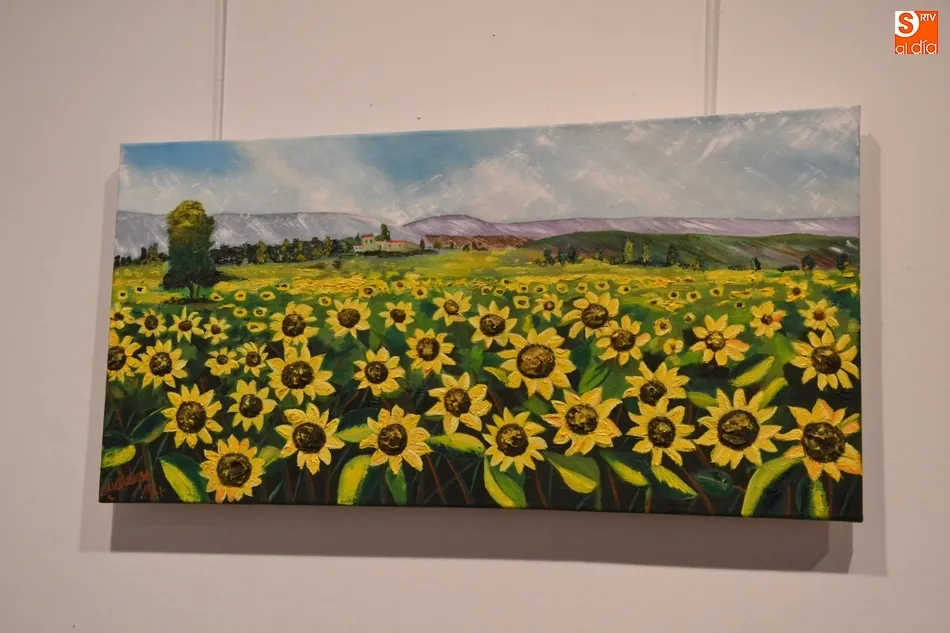 Foto 9 - Abierta la exposici&oacute;n de &ldquo;la gran familia&rdquo; del Taller Municipal de Pintura  