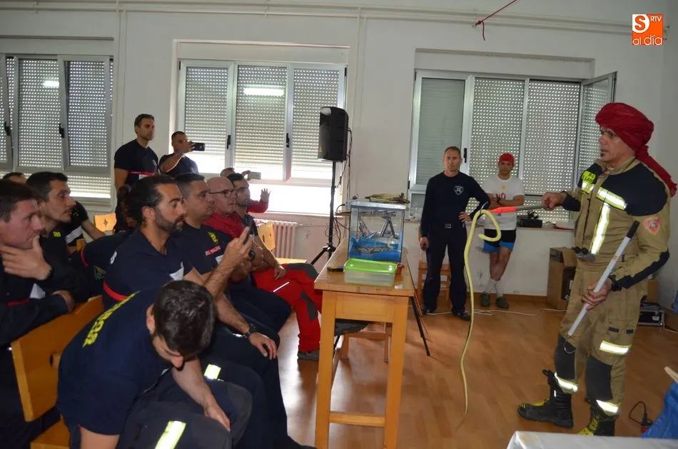 Foto 5 - Talleres para invertir en futuro con un trabajo bien hecho  