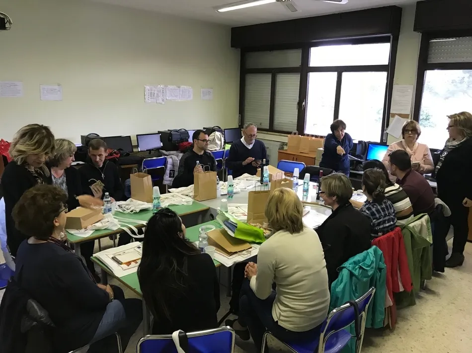 Foto 6 - Dos profesores de Misioneras-Santa Teresa participan en Roma en el final del proyecto Erasmus+  