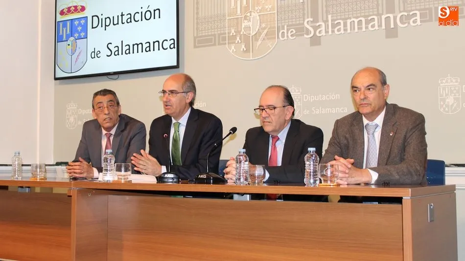 Foto 2 - Una inversi&oacute;n de 1,5 millones de euros permitir&aacute; la eliminaci&oacute;n de 61 escombreras de la provincia