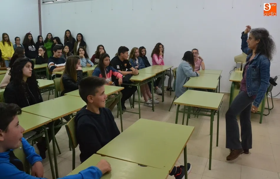 Masivo interés en el IES Tierra por los intercambios culturales con otros países  