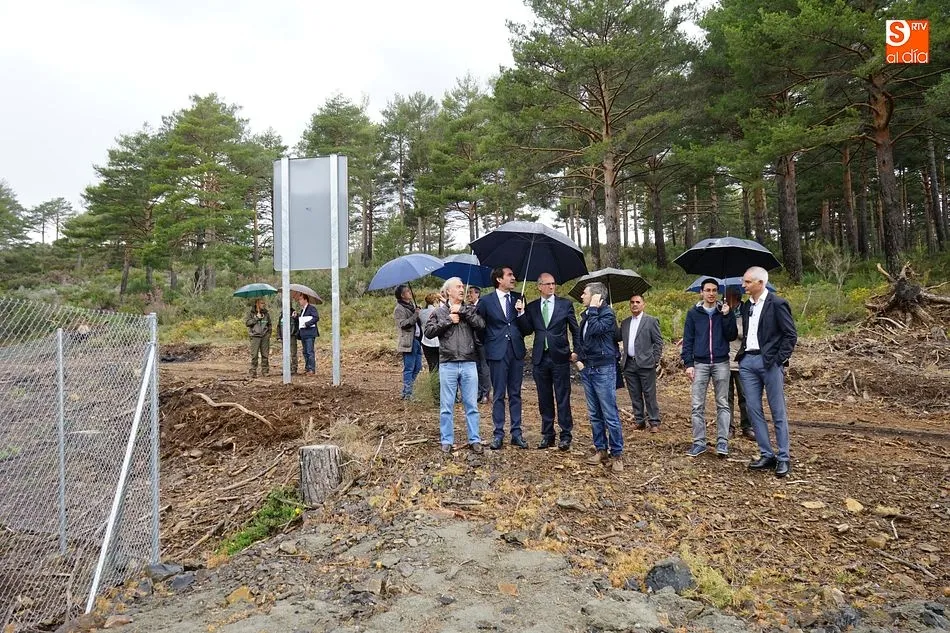 Foto 10 - Junta y Diputaci&oacute;n presentan oficialmente la construcci&oacute;n del azud de La Alberca