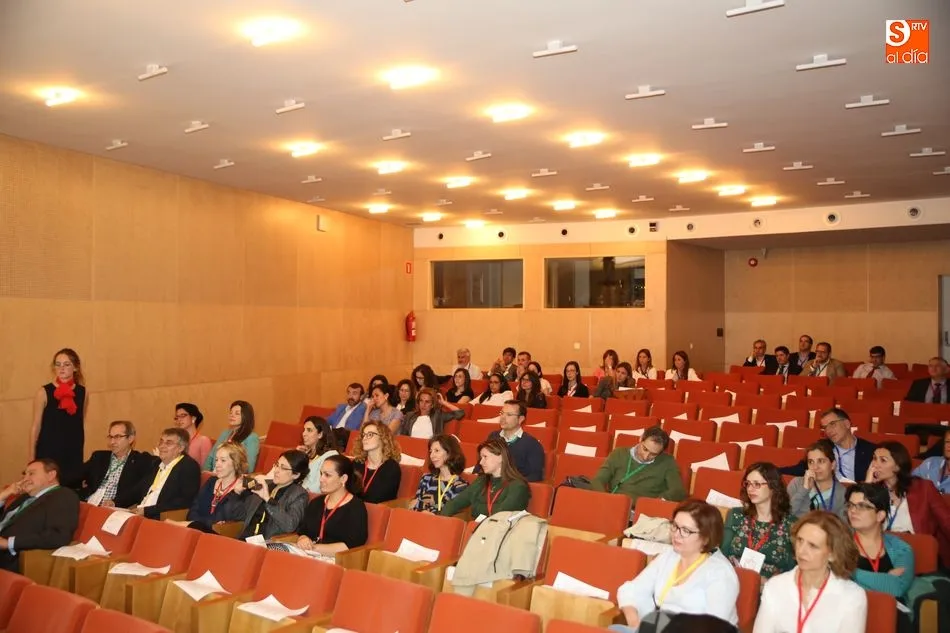 Foto 2 - Los onc&oacute;logos reclaman la concentraci&oacute;n de recursos para luchar contra el c&aacute;ncer