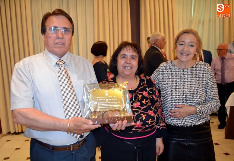 Foto 5 - 22 matrimonios de la comarca renuevan en la ciudad su &lsquo;Si Quiero&rsquo; medio siglo despu&eacute;s