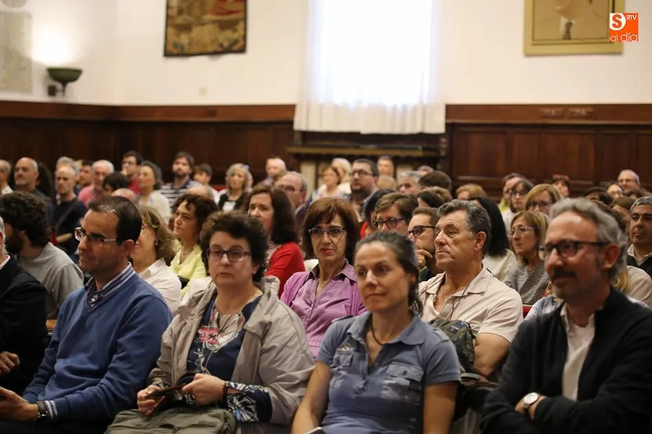 Foto 4 - Carles Francino emite en directo La Ventana desde el Paraninfo de la Universidad