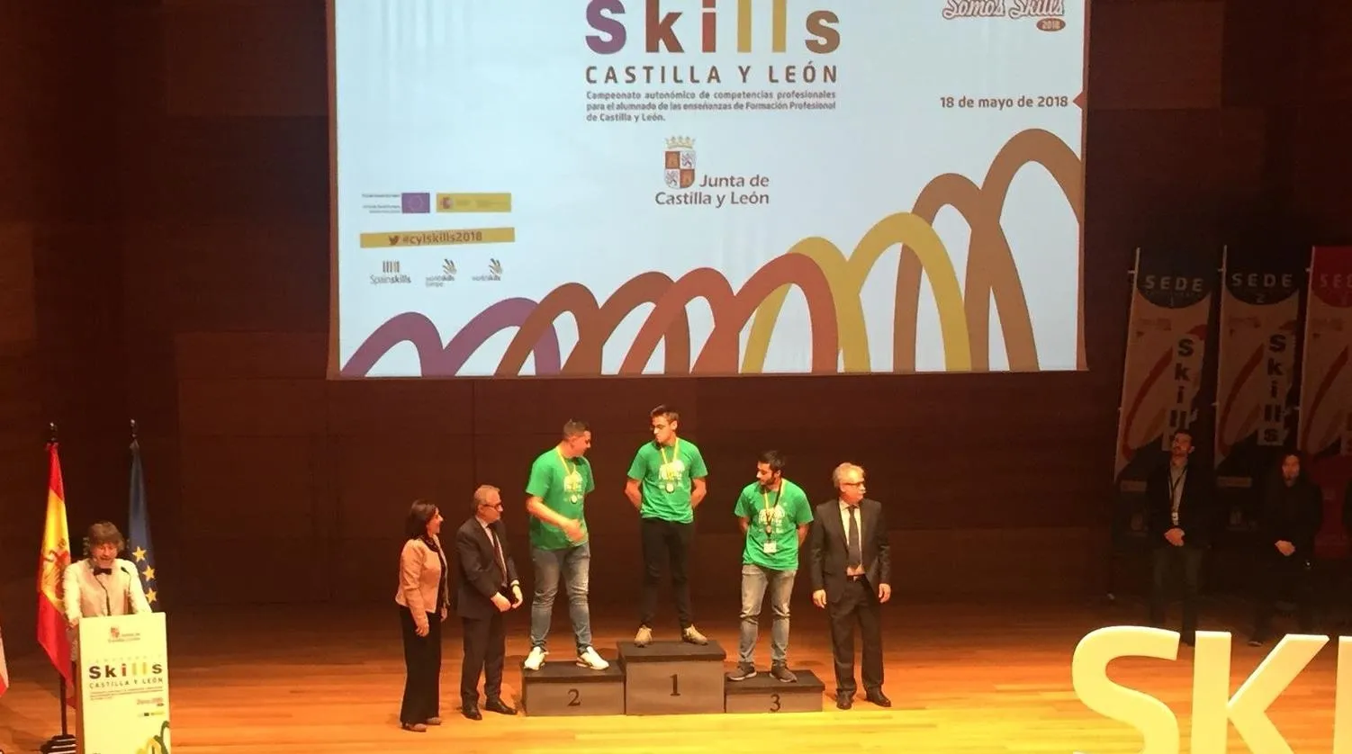 Foto 2 - Rodrigo del Dedo se lleva una medalla de plata en el Campeonato Regional Skills 2018  