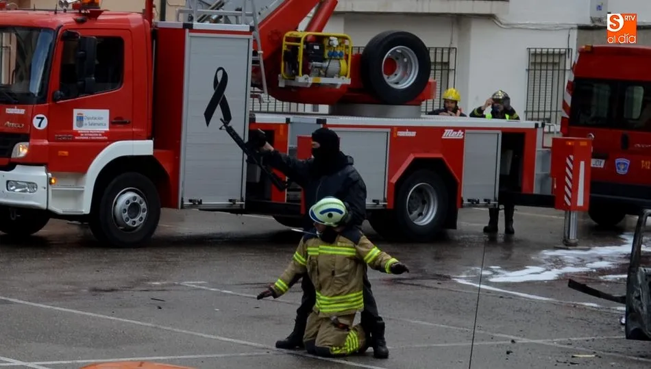 Simulacro organizado por la Asociación Internacional de Estudios de Bomberos y Bomberos de Béjar