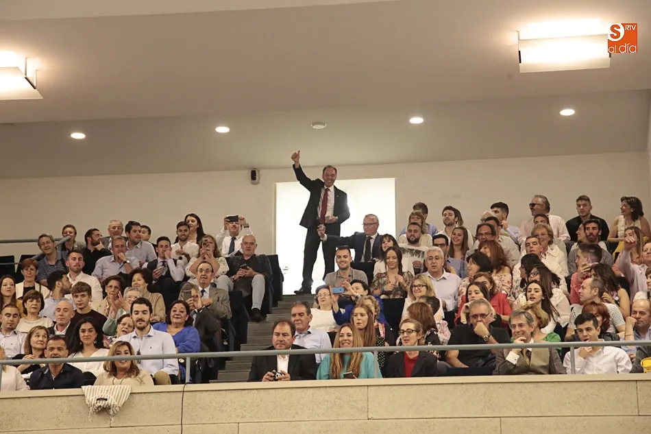 Foto 5 - Ciencias de la Actividad F&iacute;sica y del Deporte cierra el curso con la graduaci&oacute;n