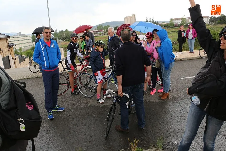 Foto 5 - M&aacute;s de un centenar de j&oacute;venes ciclistas se ponen a prueba en Guijuelo