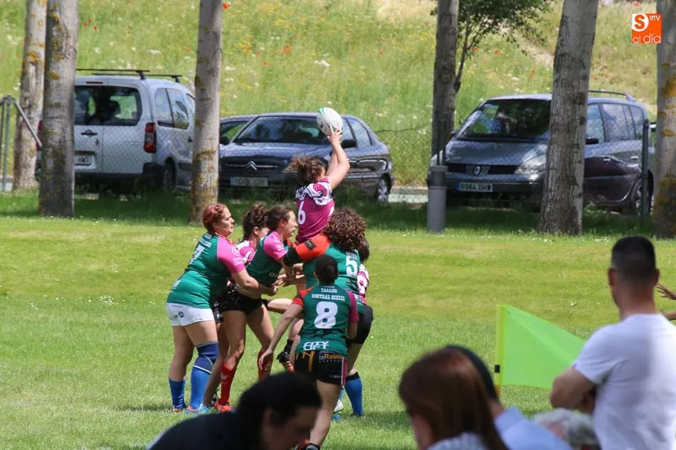 Foto 10 - El rugby salmantino aboga por la victoria en la lucha contra la desigualdad  