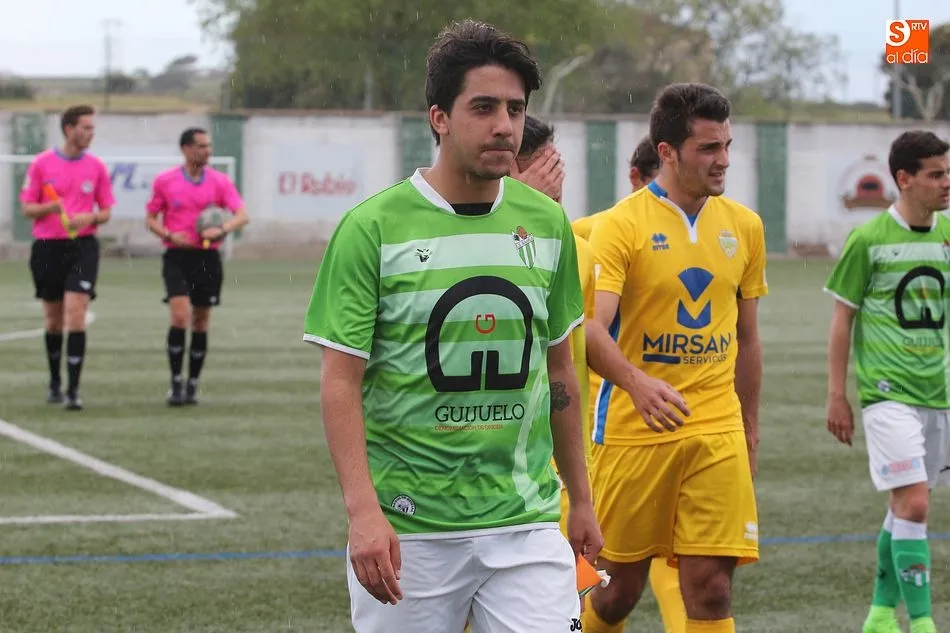 Foto 9 - El Guijuelo B cierra la temporada con victoria ante el Monterrey (3-2)