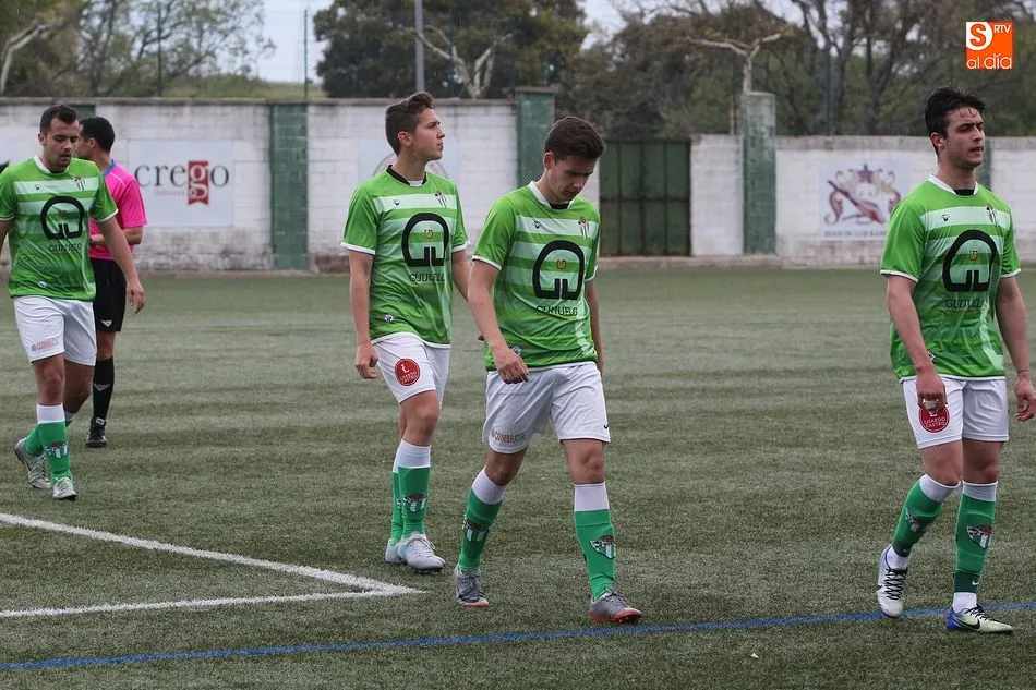 Foto 5 - El Guijuelo B cierra la temporada con victoria ante el Monterrey (3-2)