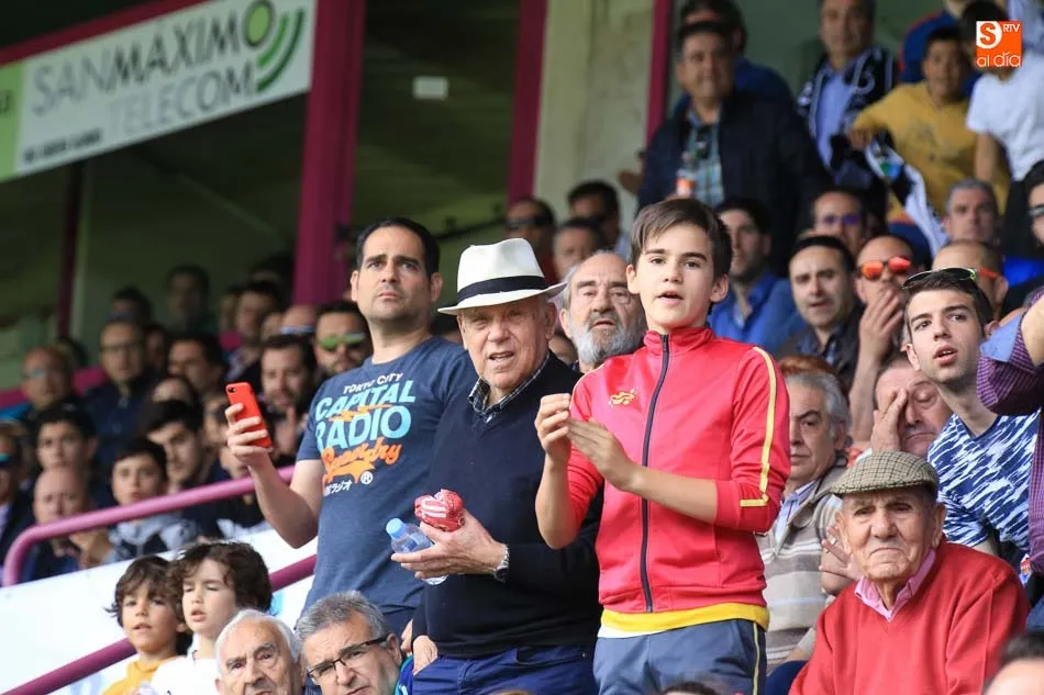 Foto 8 - El Salmantino UDS tira de &eacute;pica para empatar y dejar la eliminatoria abierta para Mallorca (2-2)