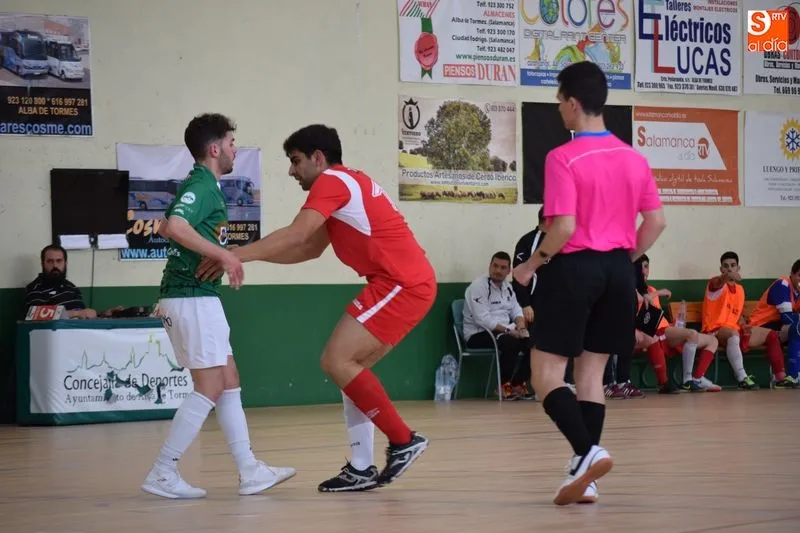 Foto 3 - Derrota del Piensos Dur&aacute;n Albense en su despedida liguera