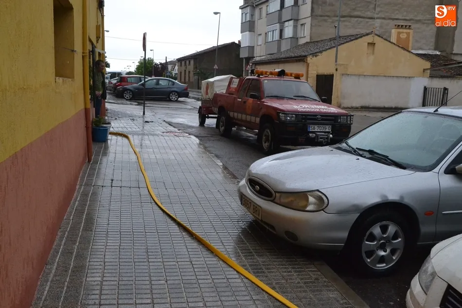 Foto 3 - Un fort&iacute;simo aguacero provoca numerosos problemas en Ciudad Rodrigo  