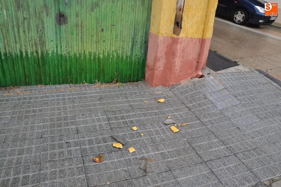 Foto 2 - Un fort&iacute;simo aguacero provoca numerosos problemas en Ciudad Rodrigo  