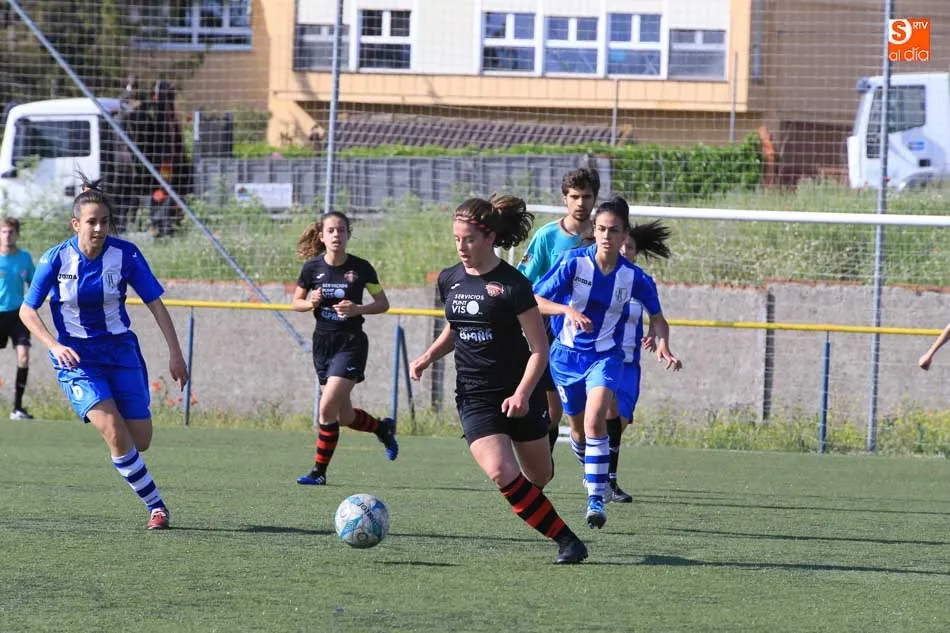 Foto 7 - El Salamanca FF termina su gran a&ntilde;o con pleno de victorias tras vencer 0-7