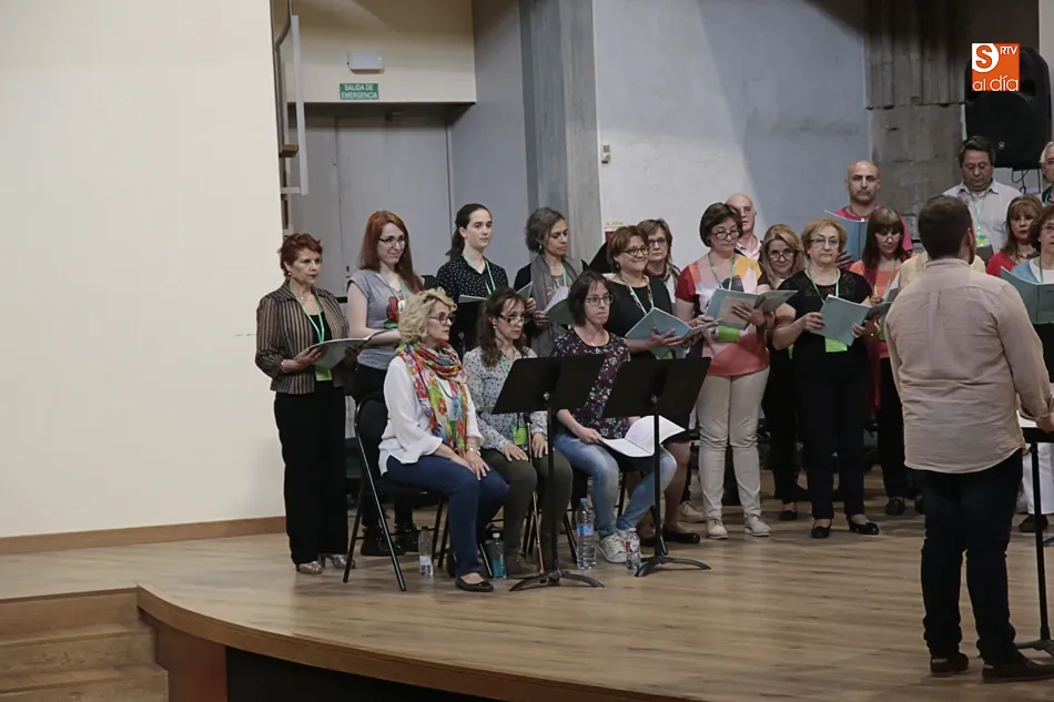 Foto 3 - Las I Jornadas Corales Salmantinas concluyen con un cuidado concierto