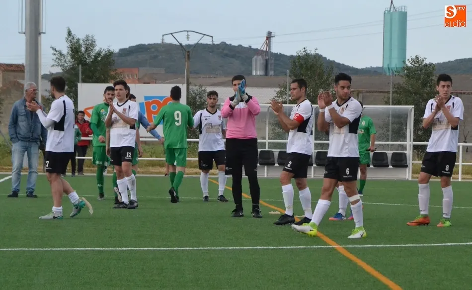 Foto 4 - El Ciudad Rodrigo finaliza 6&ordm; tras lograr a &uacute;ltima hora la victoria en el exilio de urgencia de...
