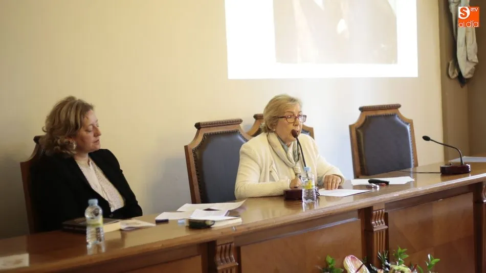 Jornada de homenaje a la poeta Claribel Alegría en la Facultad de Filología. Foto: Alejandro López