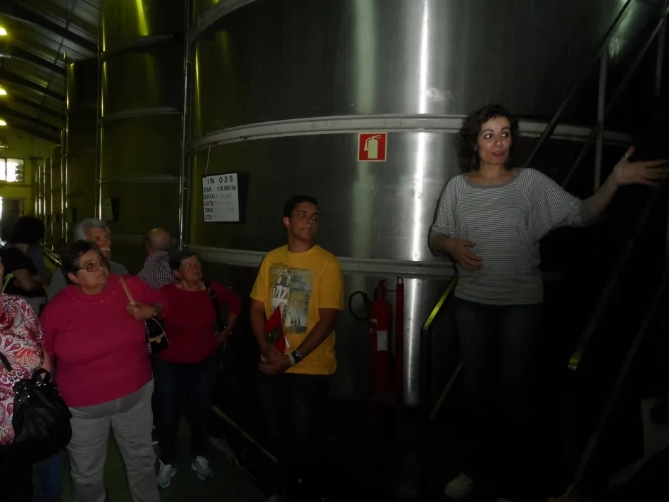 Foto 4 - Vecinos del Rebollar se van de excursi&oacute;n por el Bajo Duero  