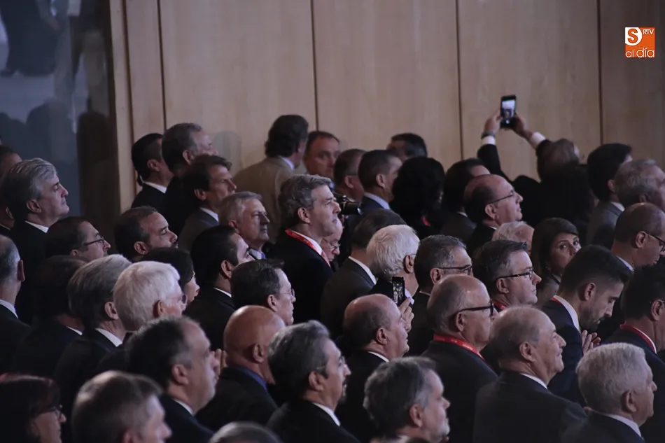 Foto 8 - Felipe VI subraya la importancia de "construir d&iacute;a a d&iacute;a una Universidad con liderazgo social,...