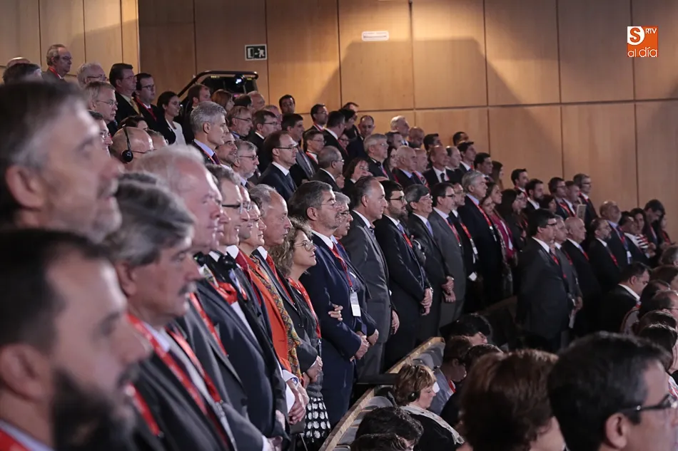 Foto 3 - Felipe VI subraya la importancia de "construir d&iacute;a a d&iacute;a una Universidad con liderazgo social,...