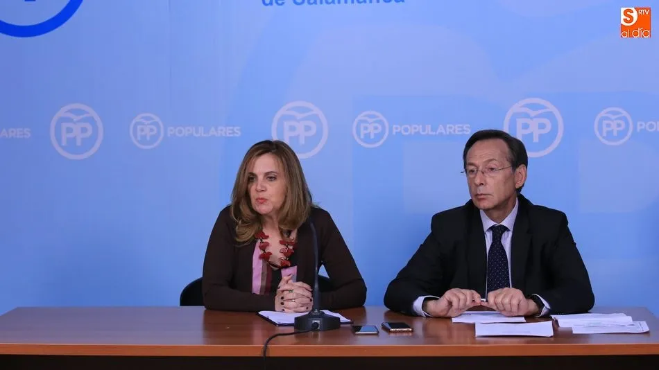 Esther del Brío y Gonzalo Robles. Foto: Alberto Martín