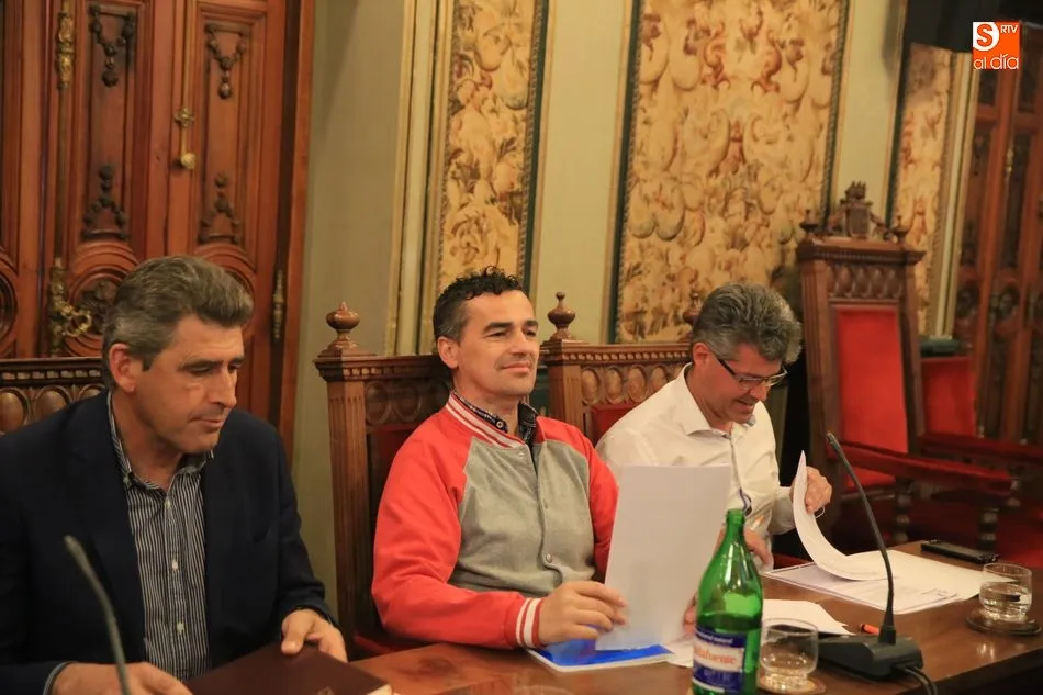 Foto 5 - El&nbsp;pleno de la Diputaci&oacute;n rechaza el recurso de una funcionaria que solicitaba anular la RPT de...
