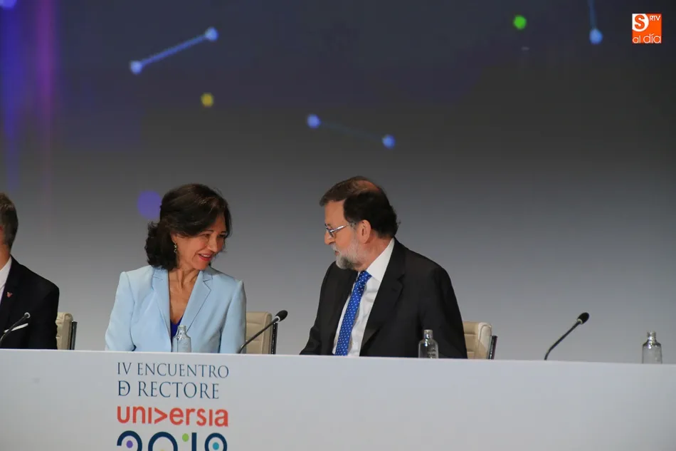 Foto 2 - Ana Bot&iacute;n pide m&aacute;s recursos p&uacute;blicos y privados para la educaci&oacute;n