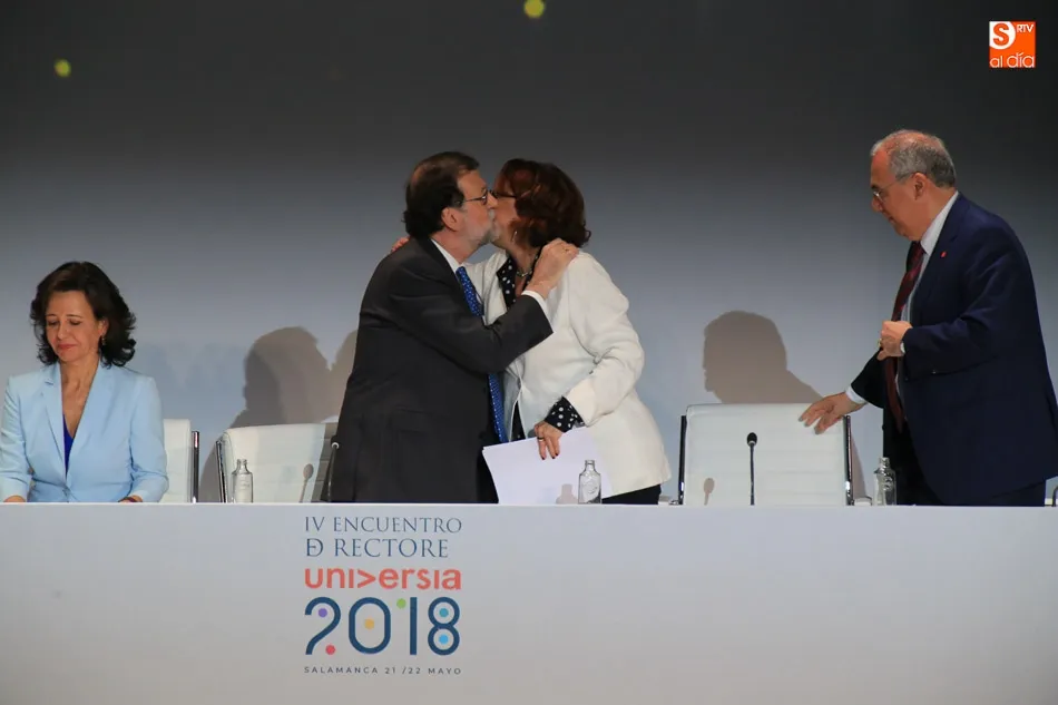 Foto 11 - Rajoy defiende la calidad de la Universidad pero reconoce &ldquo;que se puede mejorar&rdquo;