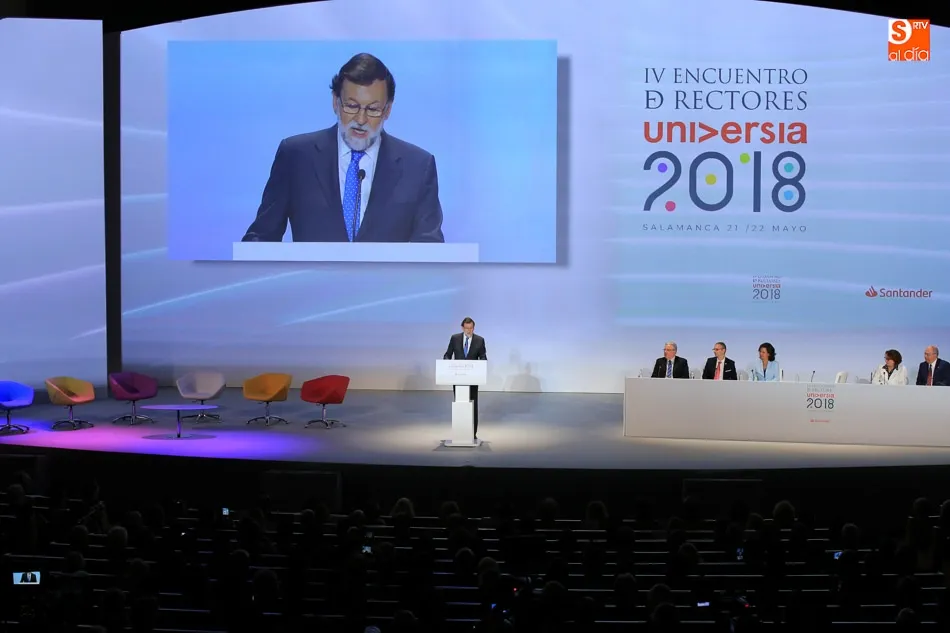 Foto 8 - Rajoy defiende la calidad de la Universidad pero reconoce &ldquo;que se puede mejorar&rdquo;