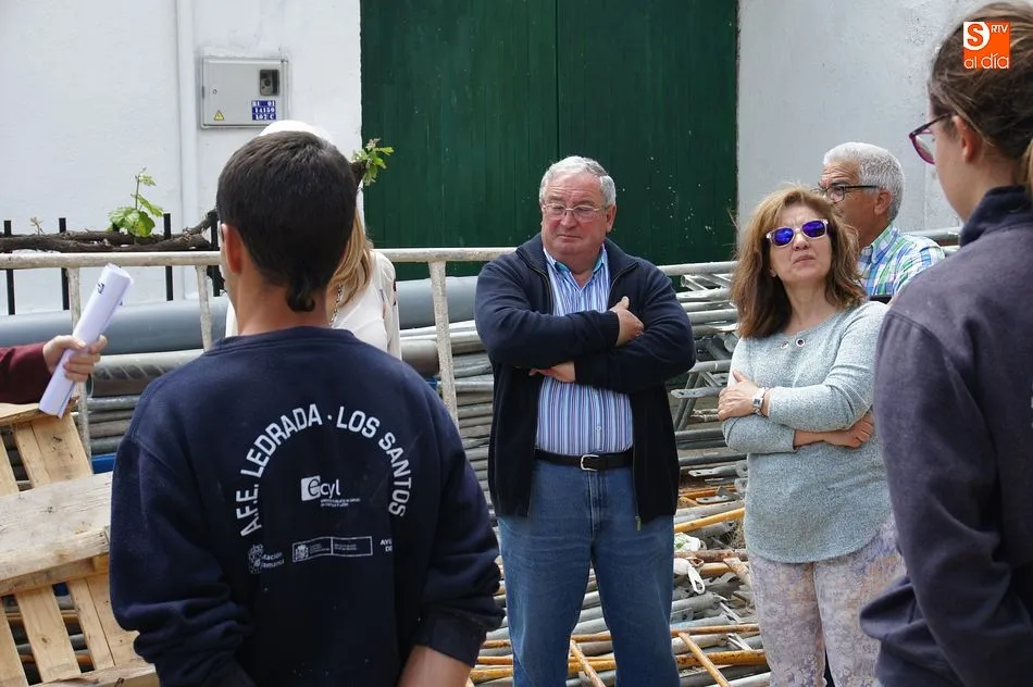 Foto 7 - La Acci&oacute;n Formativa de Empleo que construye el tanatorio municipal llega a su final