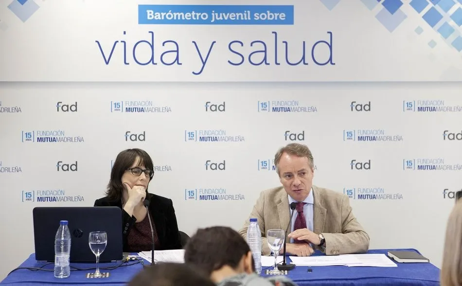 Anna Sanmartín, Fad y Lorenzo Cooklin DG Fundación Mutua