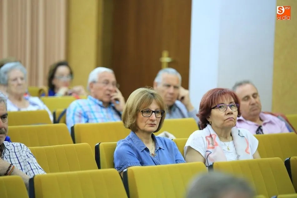 Foto 5 - Guillermo Cast&aacute;n denuncia el grave&nbsp;retroceso de los Derechos Humanos&nbsp;  